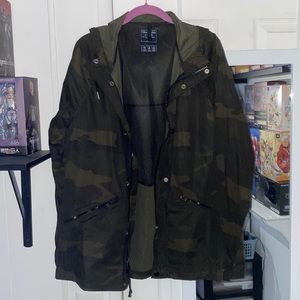Abercrombie & Fitch Windbreaker Jacket Camo